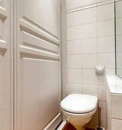 1 Square Du Docteur Blanche - 16 Bed and Breakfast 4*