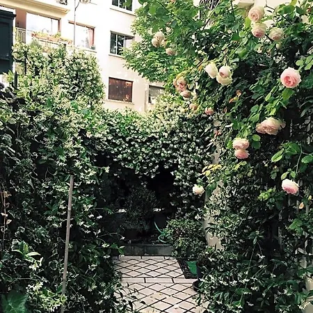 1 Square Du Docteur Blanche - 16 Paris