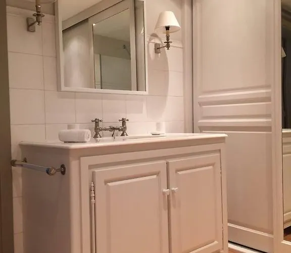 1 Square Du Docteur Blanche - 16 4* パリ