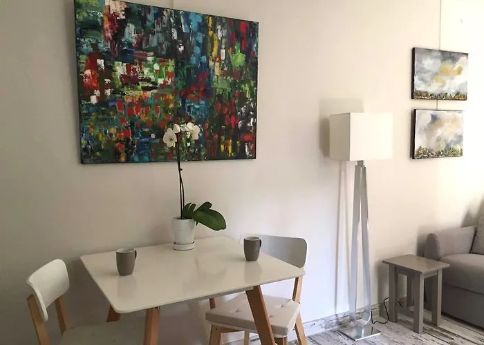 1 Square Du Docteur Blanche - 16 ベッド・アンド・ブレックファスト 4*