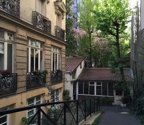 1 Square Du Docteur Blanche - 16 ベッド・アンド・ブレックファスト