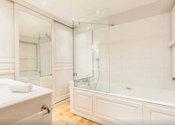 1 Square Du Docteur Blanche - 16 パリ