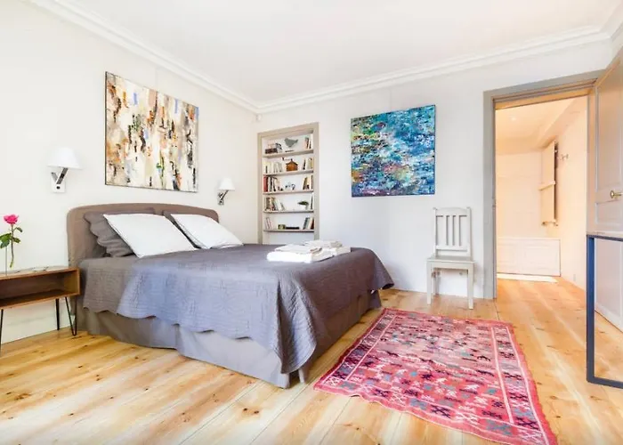 1 Square Du Docteur Blanche - 16