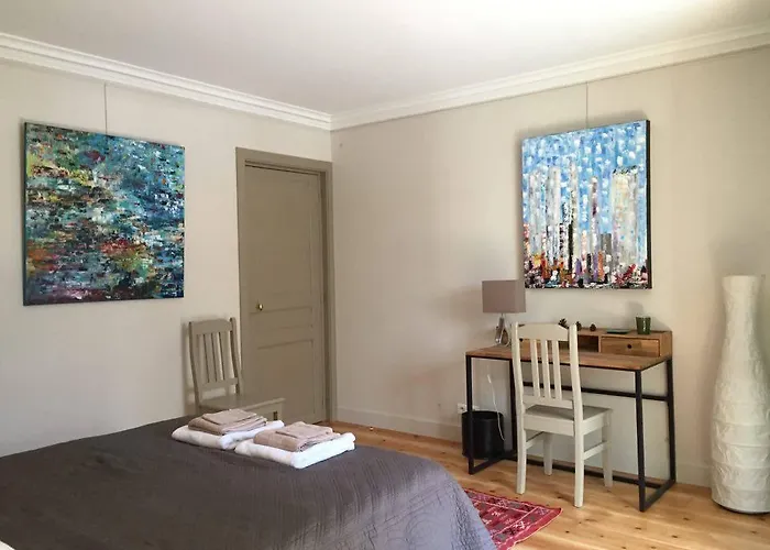 1 Square Du Docteur Blanche - 16 4*