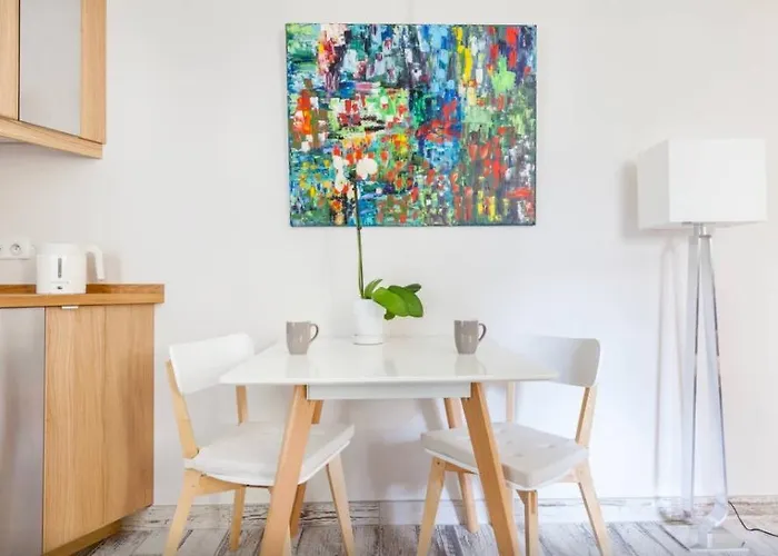 1 Square Du Docteur Blanche - 16 4*