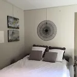 1 Square Du Docteur Blanche - 16 Bed & Breakfast